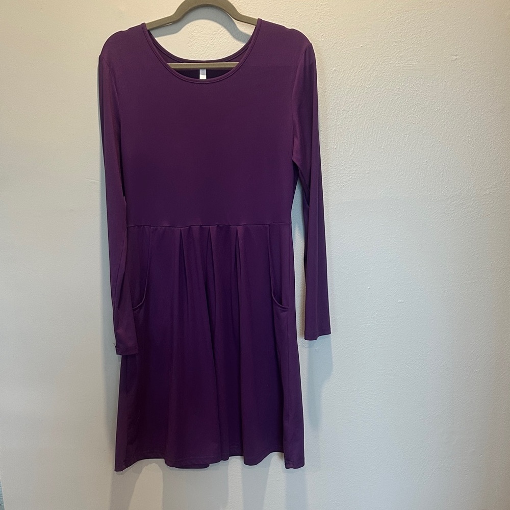 Long Sleeve Pocket Dress in Deep Purple